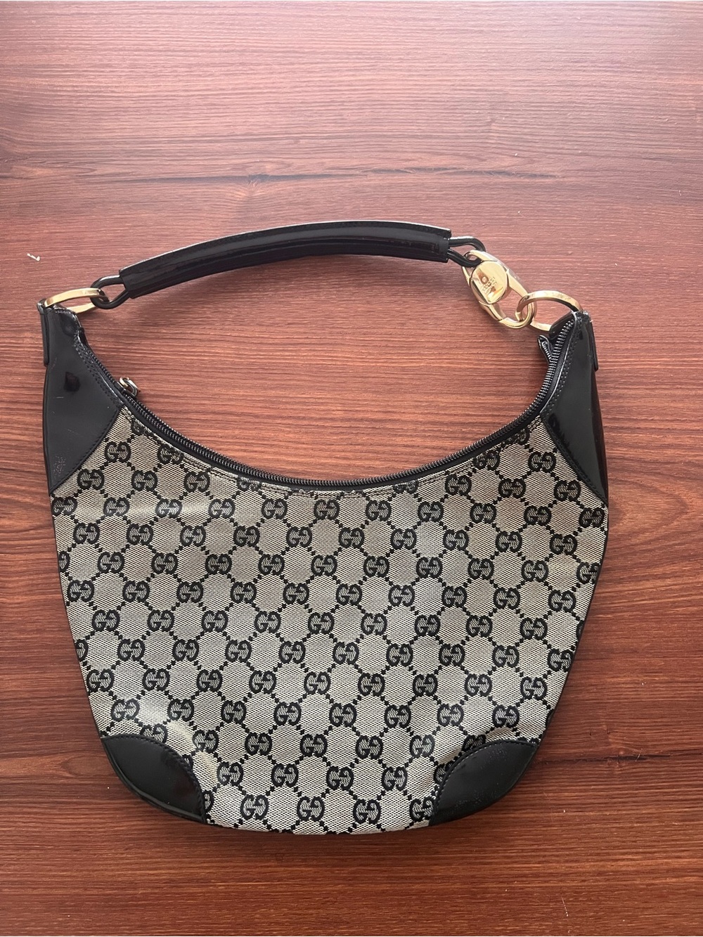 Gucci Black Hobo Half Moon Shoulder Bag With Gold-Tone Hardware